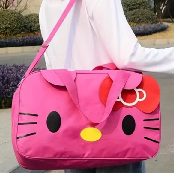 Sanrio Pink Hello Kitty Travel Bag - Picture 2 of 5